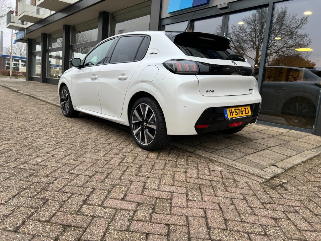 Hoofdafbeelding Peugeot 208