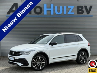 Volkswagen Tiguan 1.4 TSI eHybrid R-Line Panoramadak Stuurverwarming Lederen interieur Trekhaak Leder Elek Stoelverstelling Head-Up Display 20 Inch Keyless Entry Carplay BTW Auto
