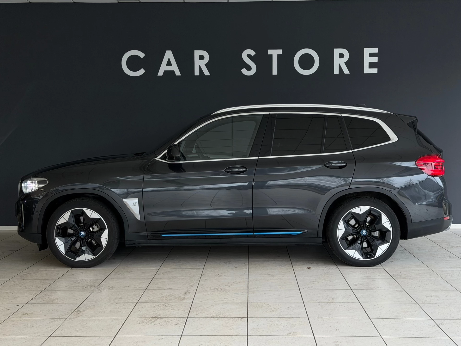 Hoofdafbeelding BMW iX3