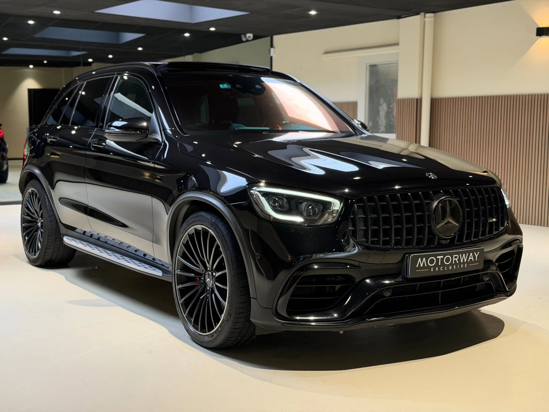 Hoofdafbeelding Mercedes-Benz GLC