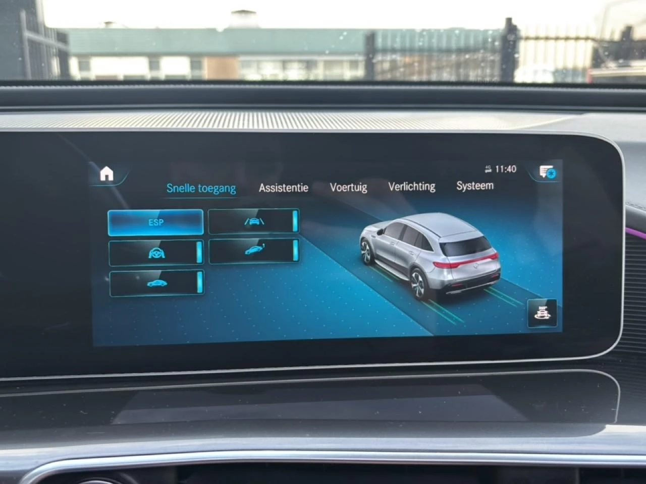 Hoofdafbeelding Mercedes-Benz EQC