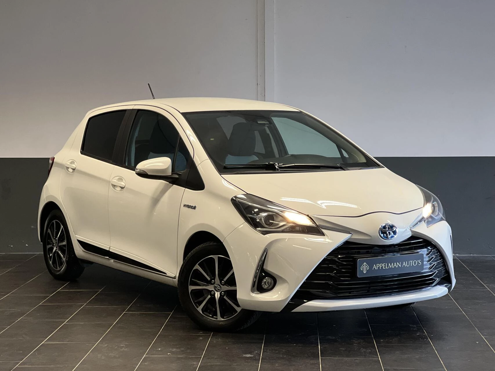 Hoofdafbeelding Toyota Yaris