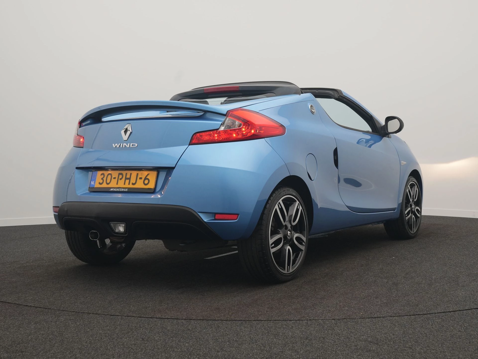 Hoofdafbeelding Renault Wind