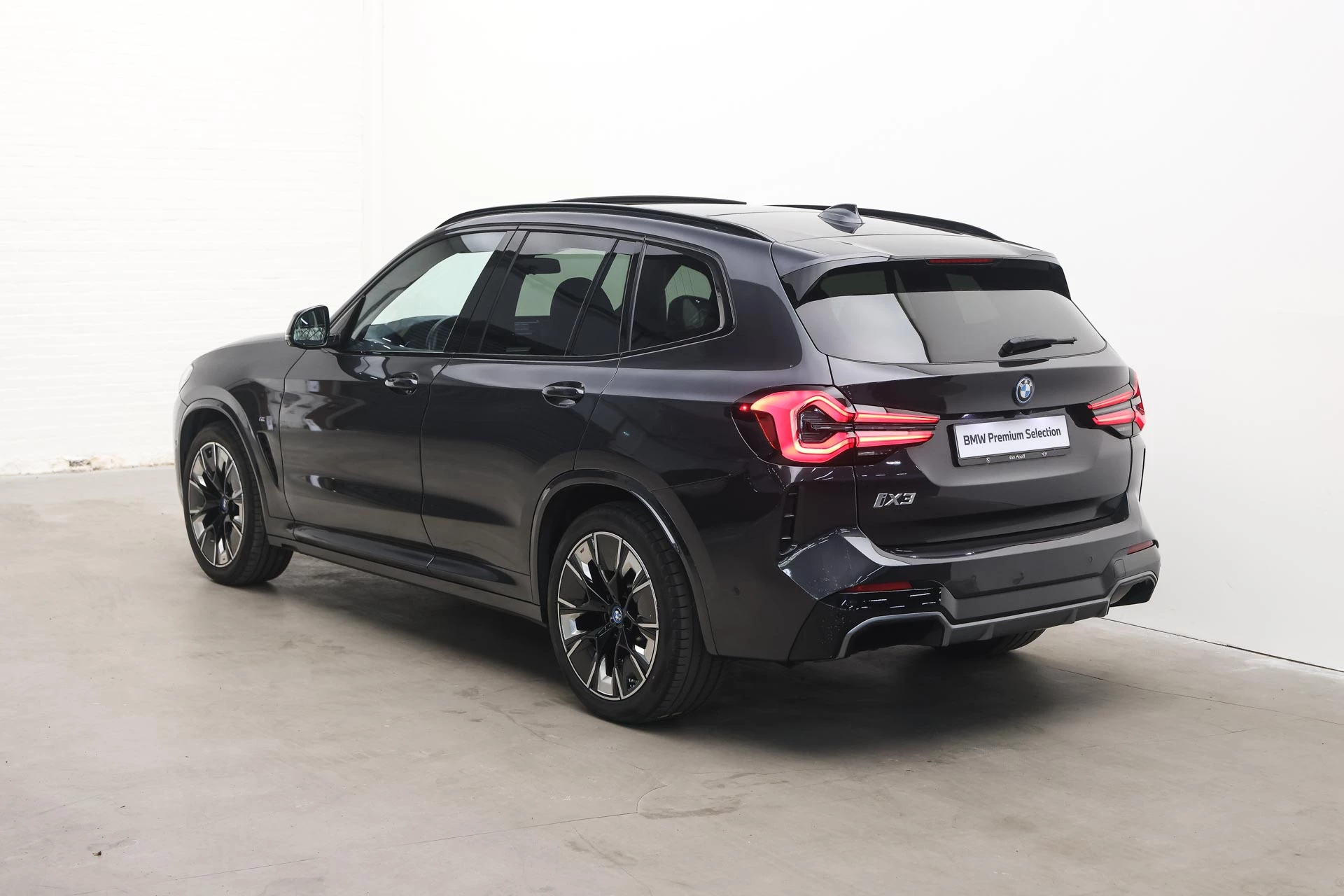 Hoofdafbeelding BMW iX3