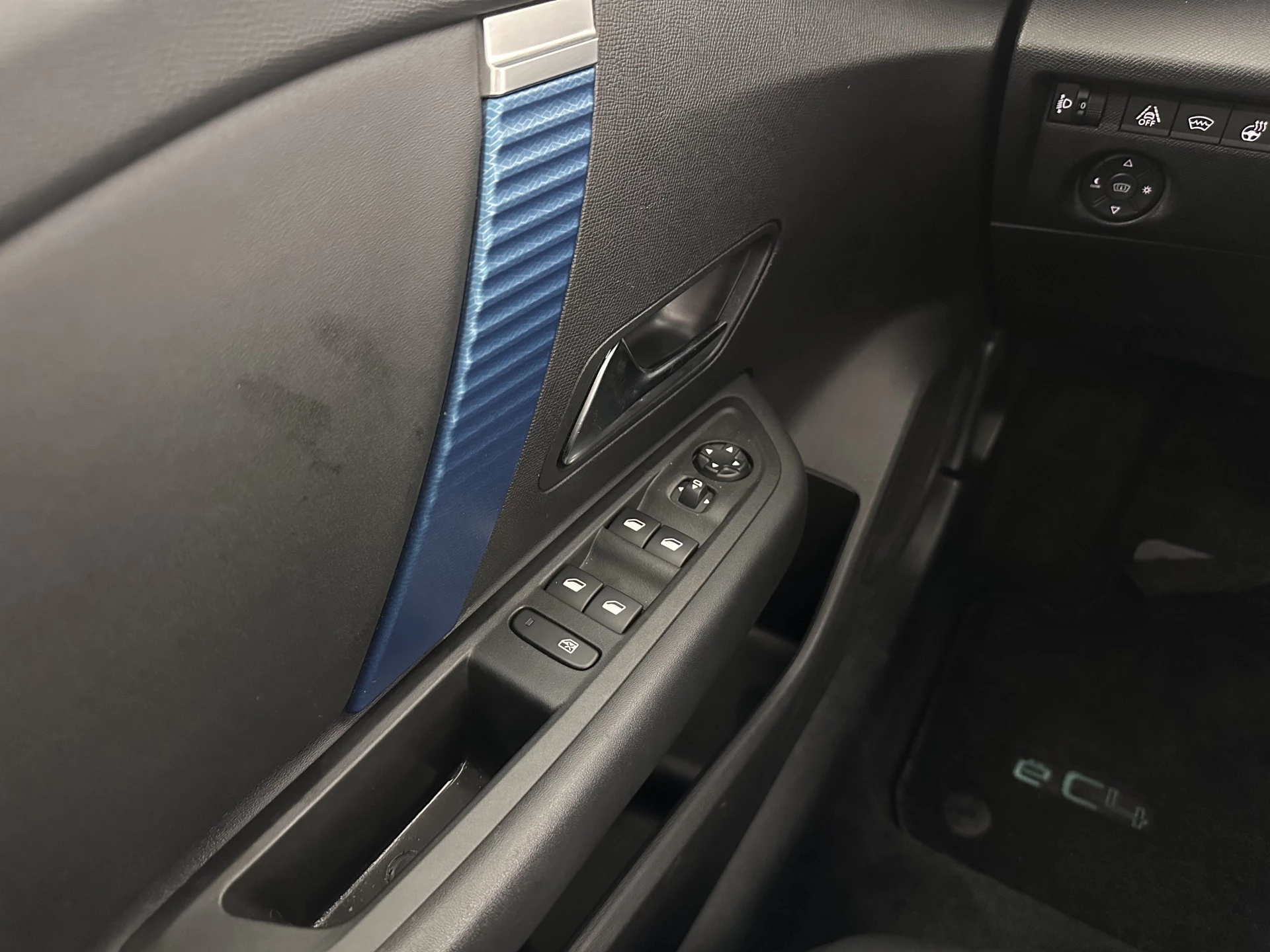 Hoofdafbeelding Citroën ë-C4