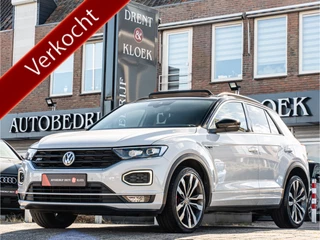 Volkswagen T-Roc 1.5 TSI Sport Business R-Line PANO 19 INCH DODEHOEK LED CAMERA BEATS AUDIO VIRTUAL BOMVOL!!