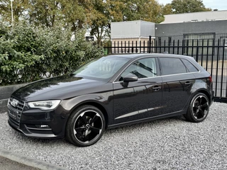 Hoofdafbeelding Audi A3 Audi A3 Sportback 1.4 TFSI Ambition S-Tronic Leer|Xenon|PDC|Cruis|Media Bruin!