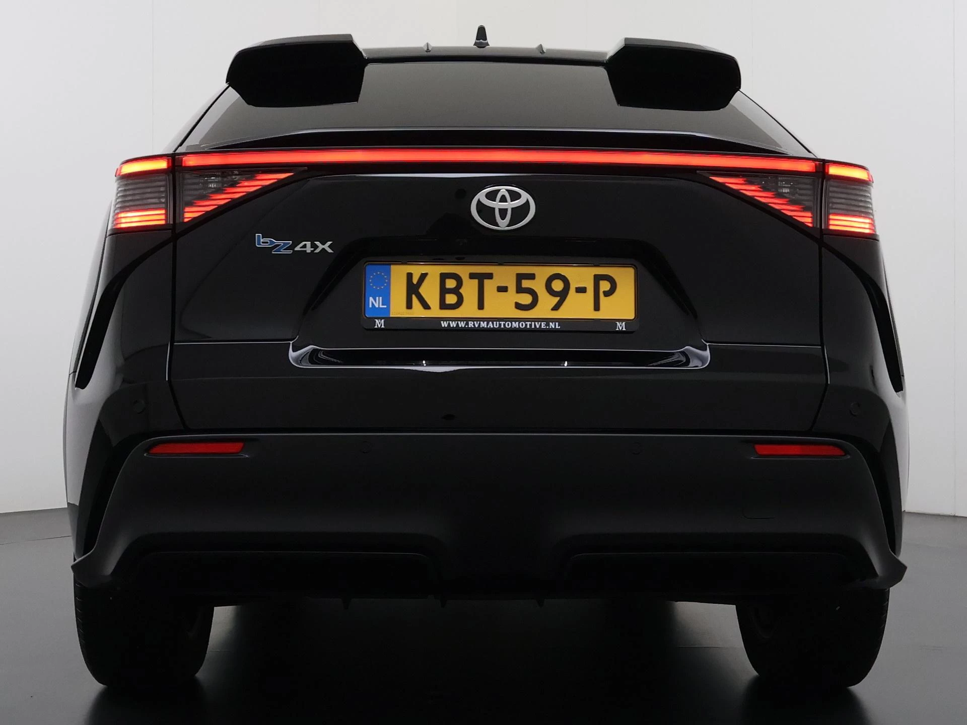 Hoofdafbeelding Toyota bZ4X