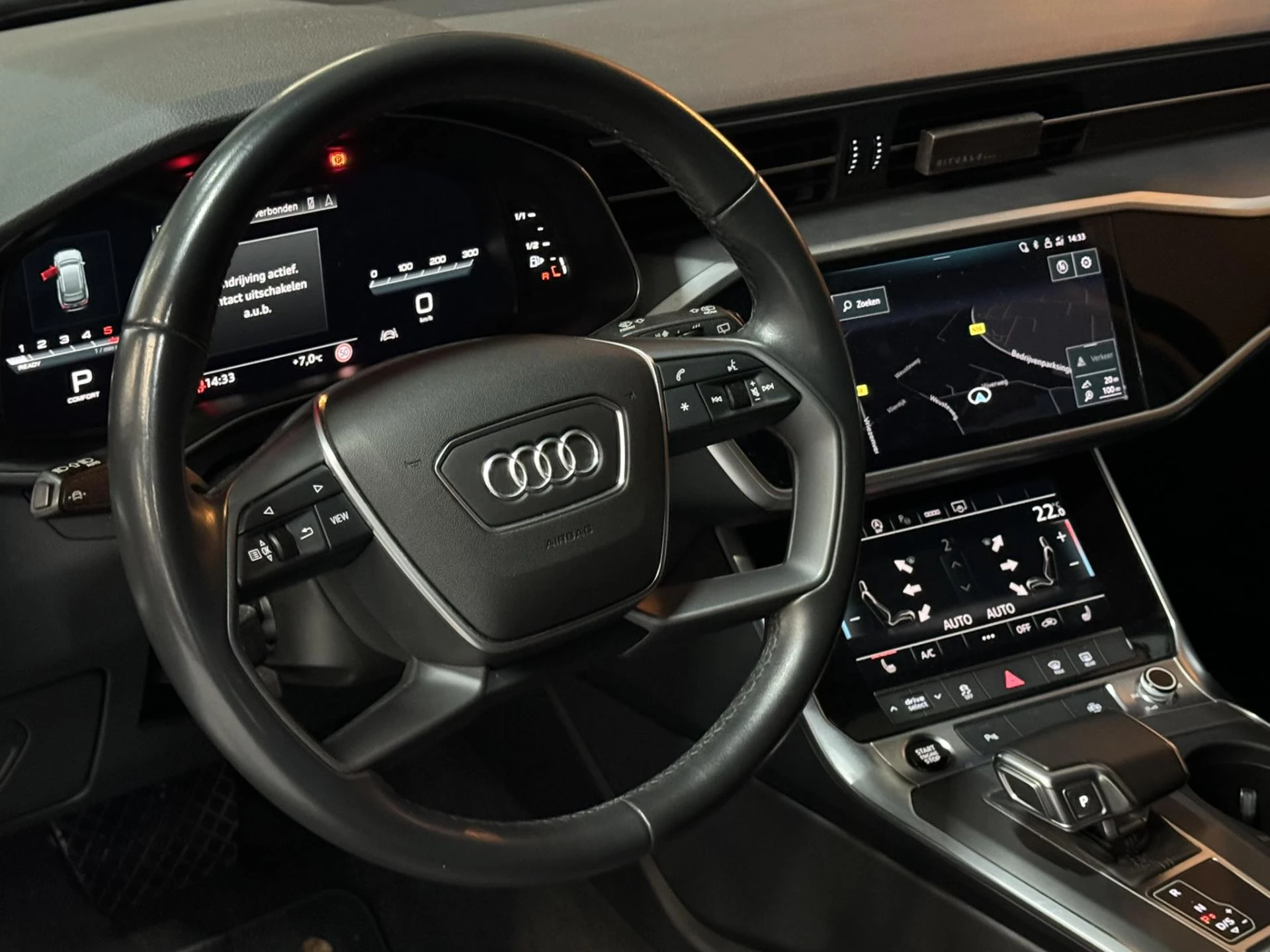 Hoofdafbeelding Audi A6