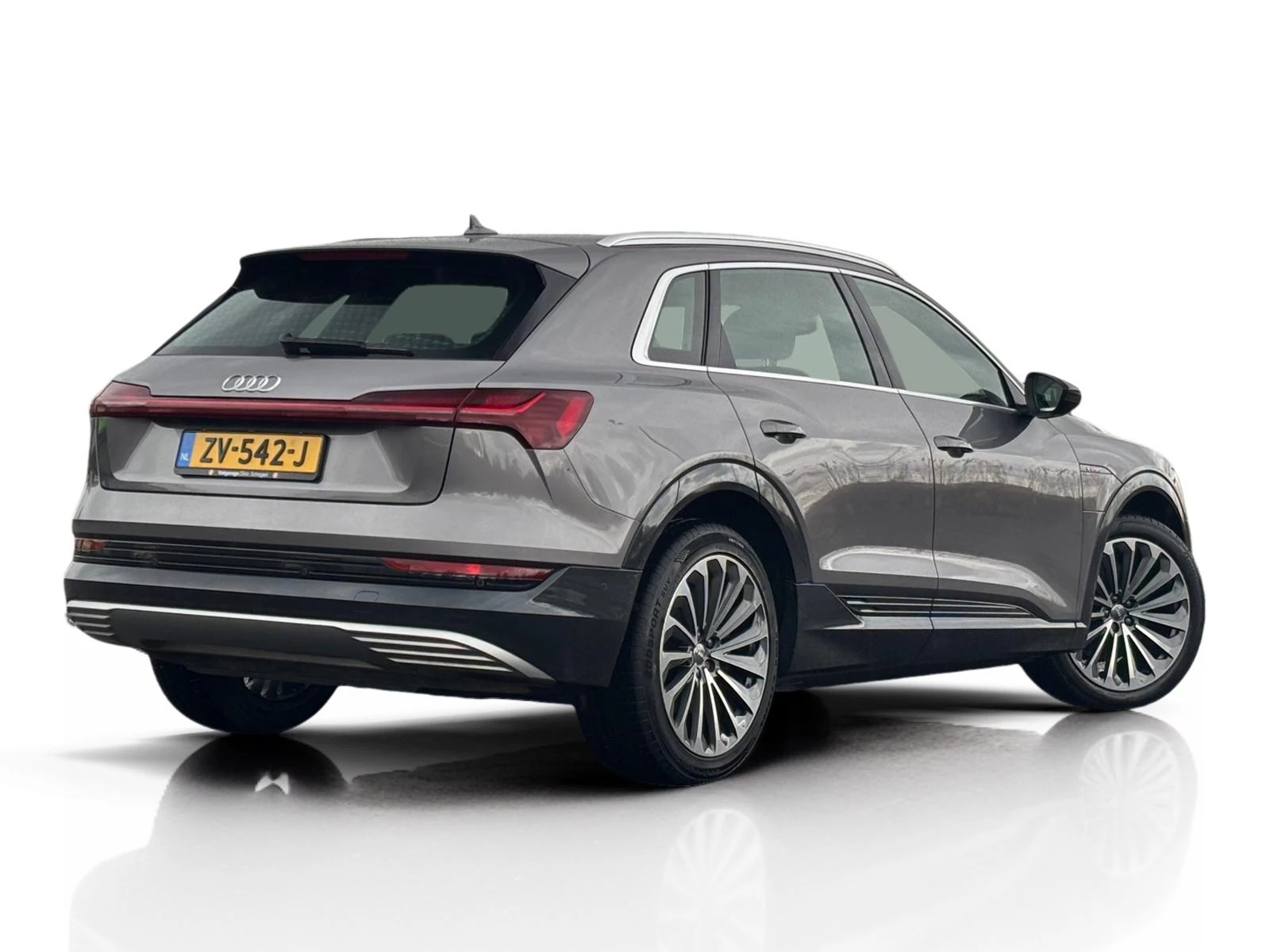 Hoofdafbeelding Audi e-tron