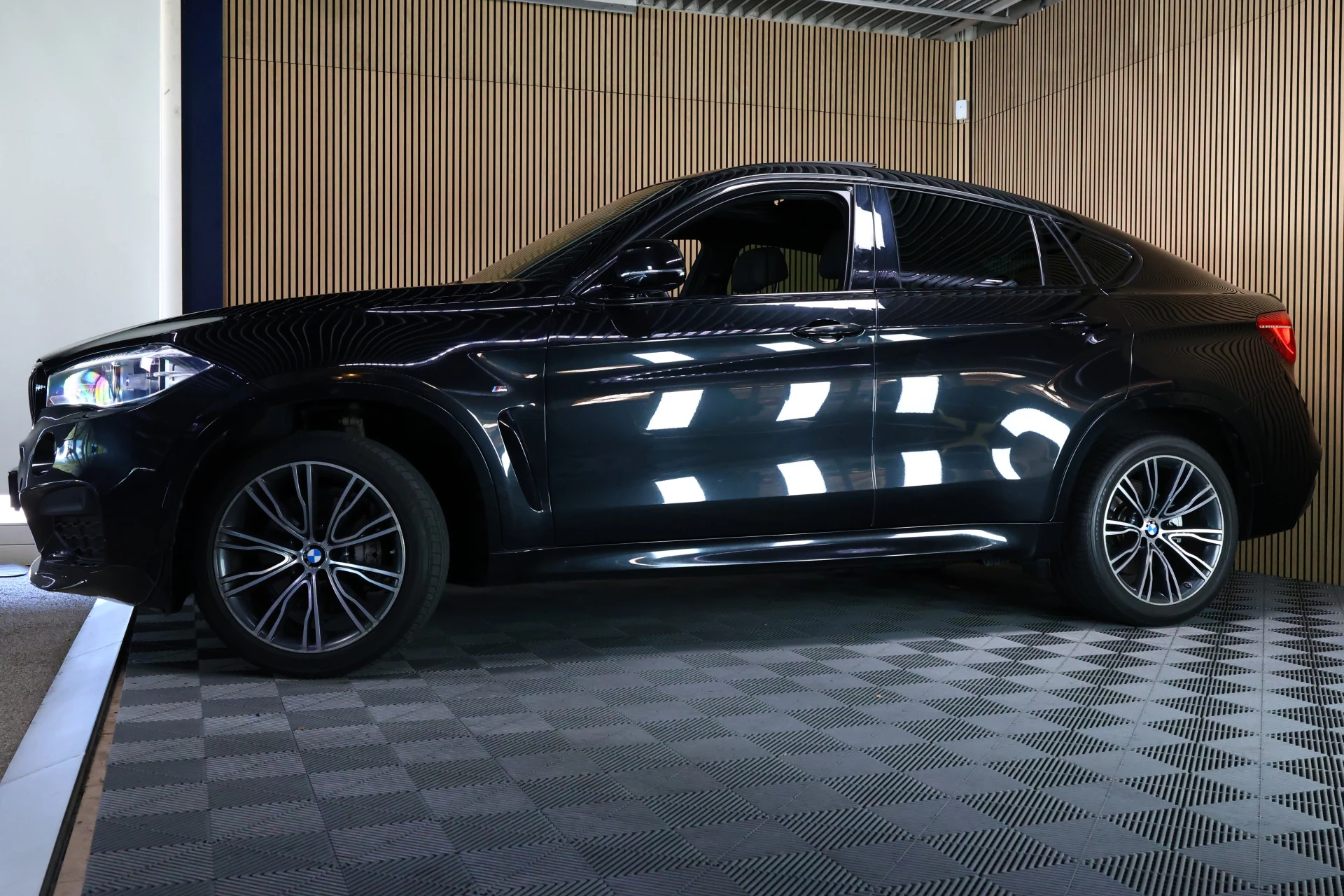 Hoofdafbeelding BMW X6