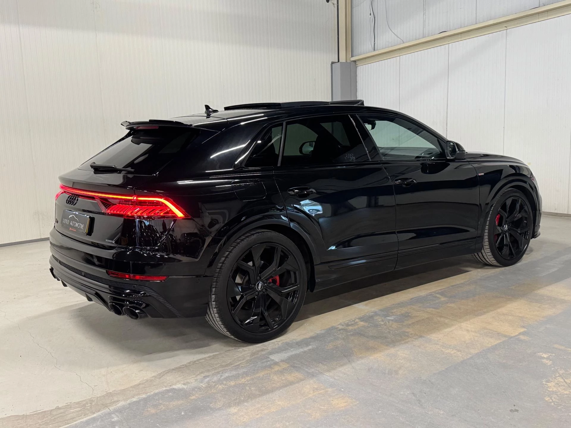 Hoofdafbeelding Audi Q8