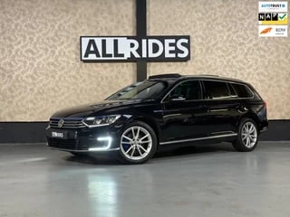 Volkswagen Passat Variant 1.4 TSI GTE Highline | pano | ACC | Trekhaak | 18 inch