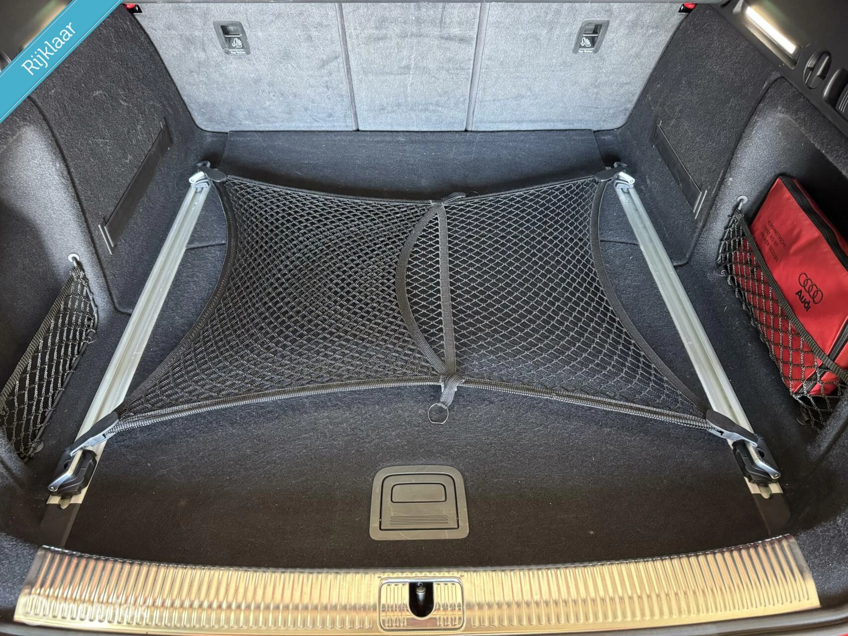 Hoofdafbeelding Audi S4