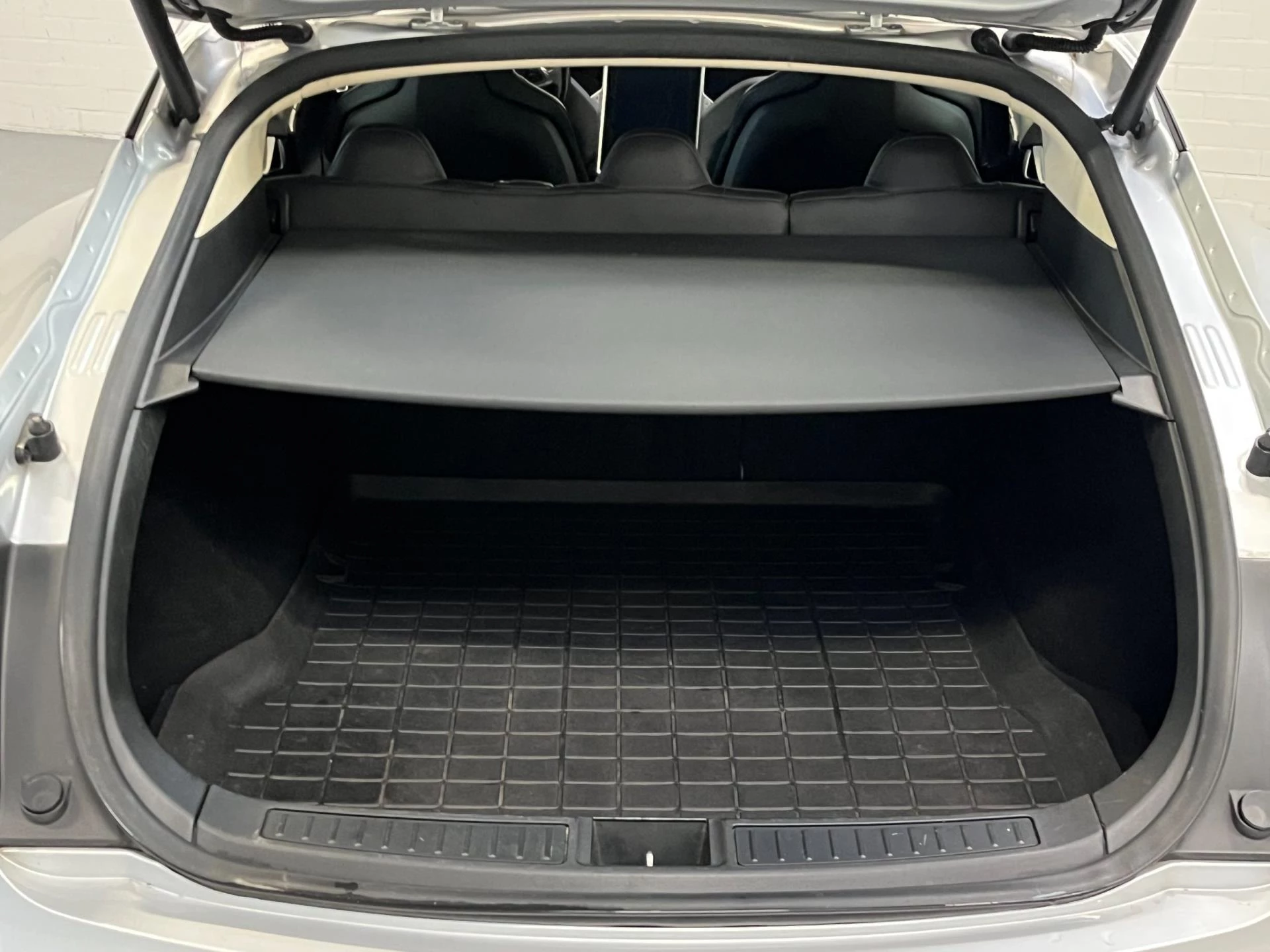 Hoofdafbeelding Tesla Model S