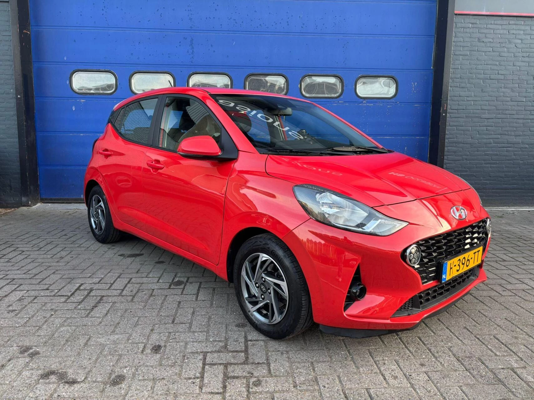 Hoofdafbeelding Hyundai i10