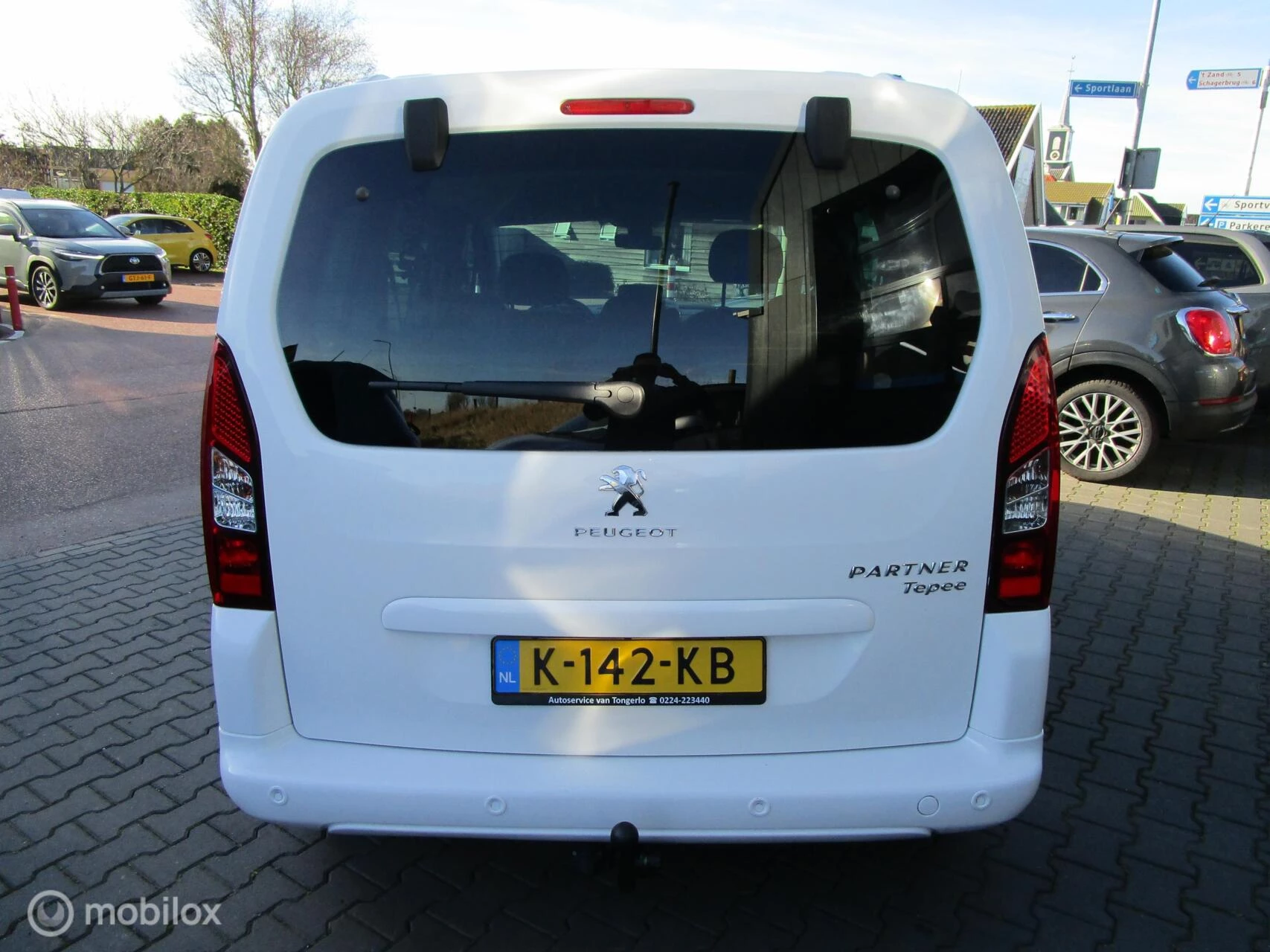 Hoofdafbeelding Peugeot Partner