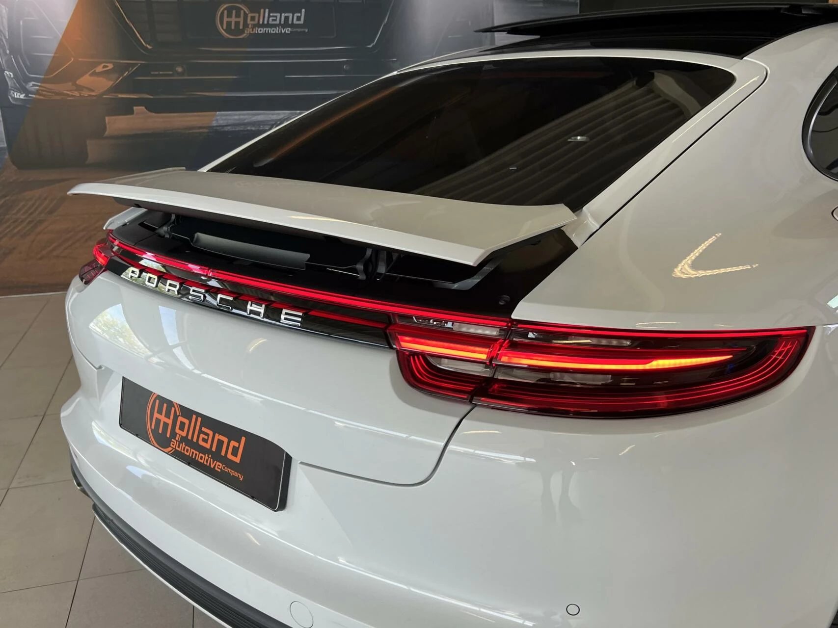 Hoofdafbeelding Porsche Panamera