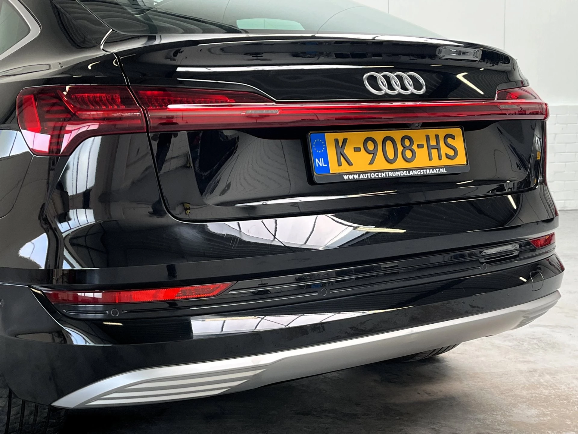 Hoofdafbeelding Audi e-tron