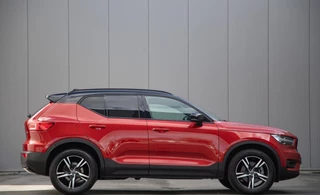 Hoofdafbeelding Volvo XC40 Volvo XC40 2.0 B4 R-Design 190PK|LED|H/K Audio|Keyless