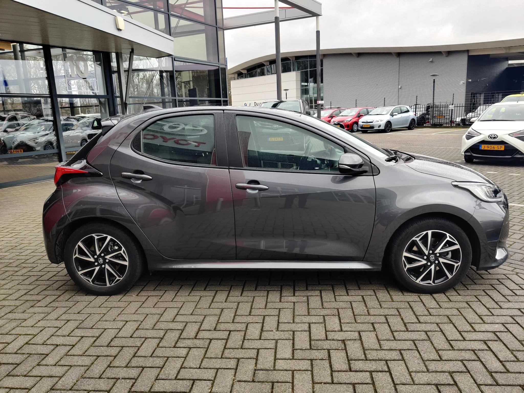 Hoofdafbeelding Toyota Yaris