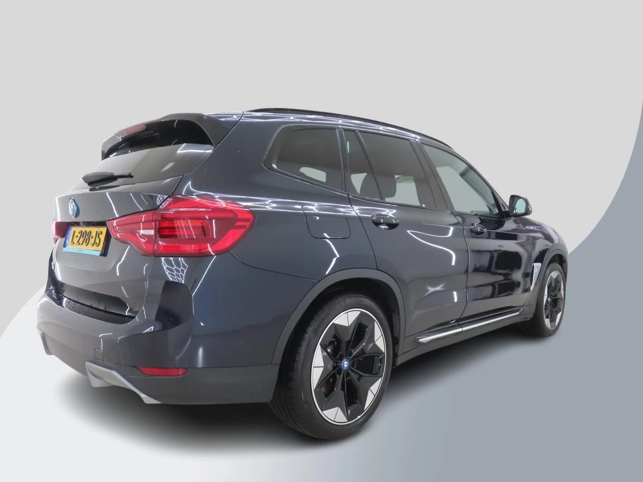 Hoofdafbeelding BMW iX3