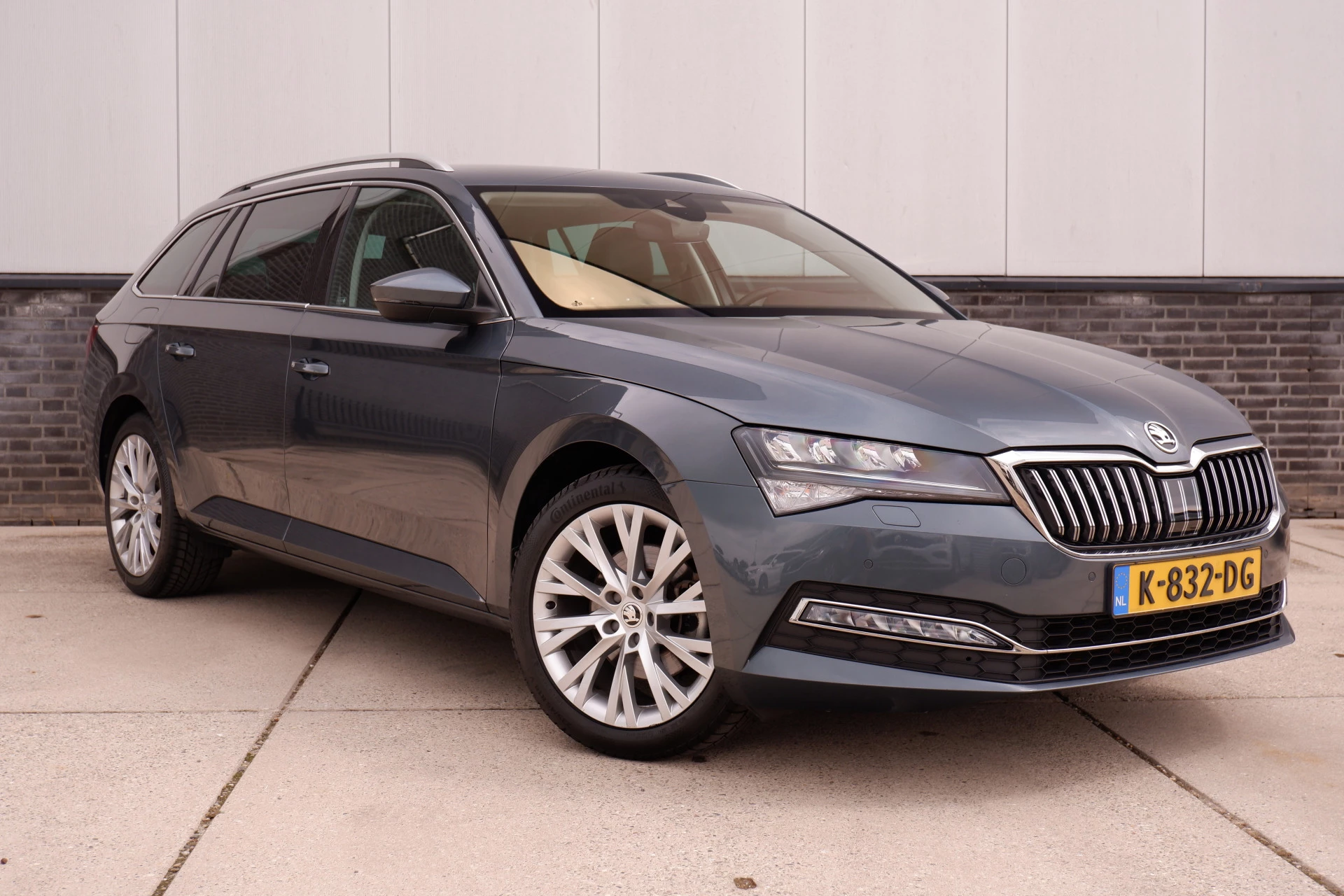 Hoofdafbeelding Škoda Superb