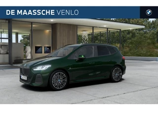 BMW 2 Serie Active Tourer 225xe High Executive M Sport Automaat / Panoramadak / Sportstoelen / Adaptieve LED / M Adaptief onderstel / Comfort Access / Head-Up / Parking Assistant Plus / Stuurverwarming