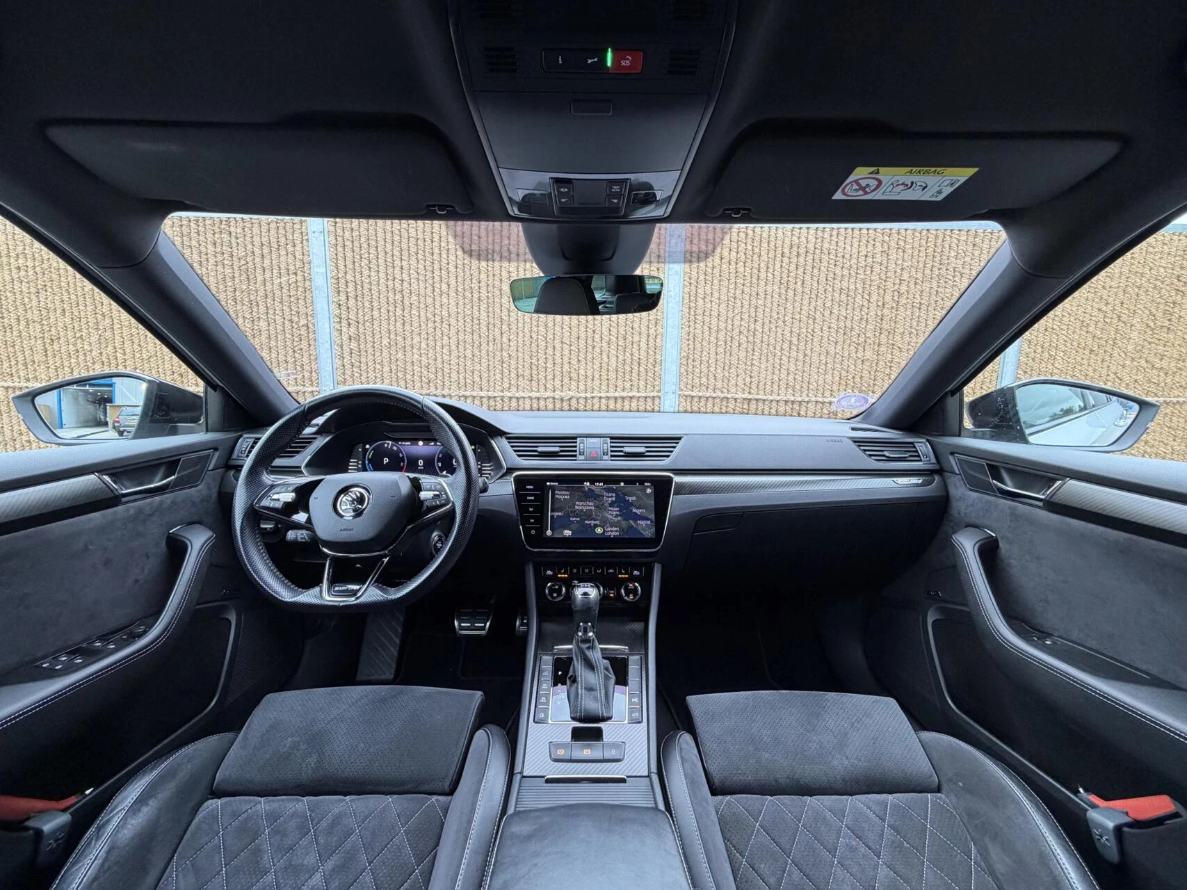 Hoofdafbeelding Škoda Superb