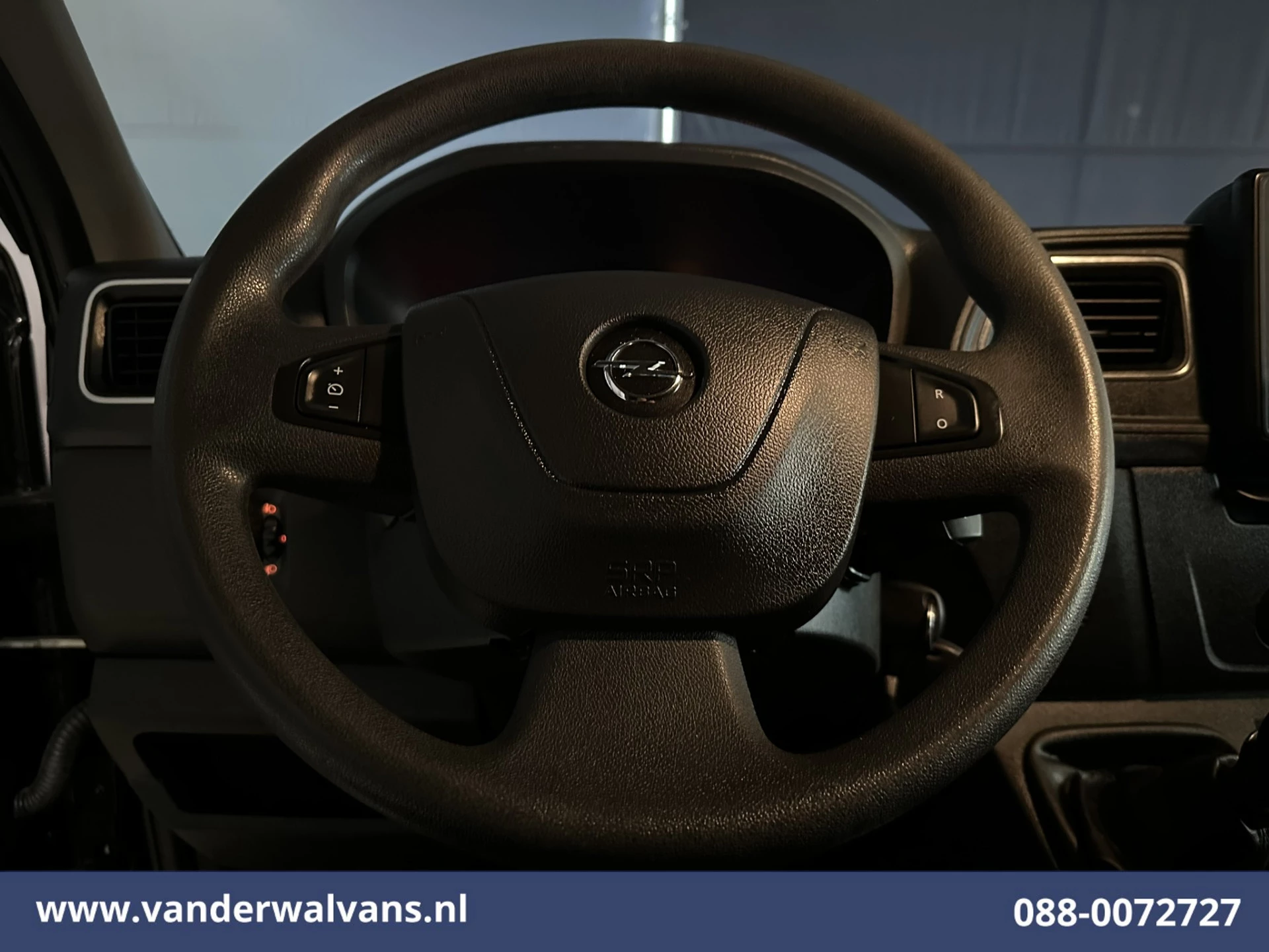 Hoofdafbeelding Opel Movano
