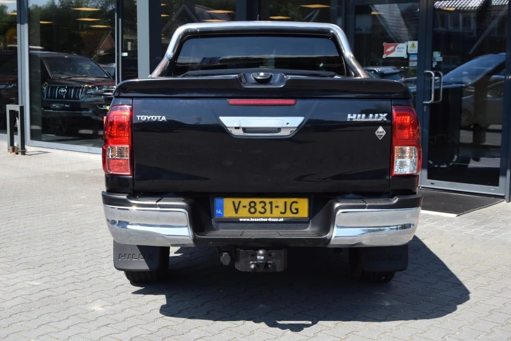 Hoofdafbeelding Toyota Hilux