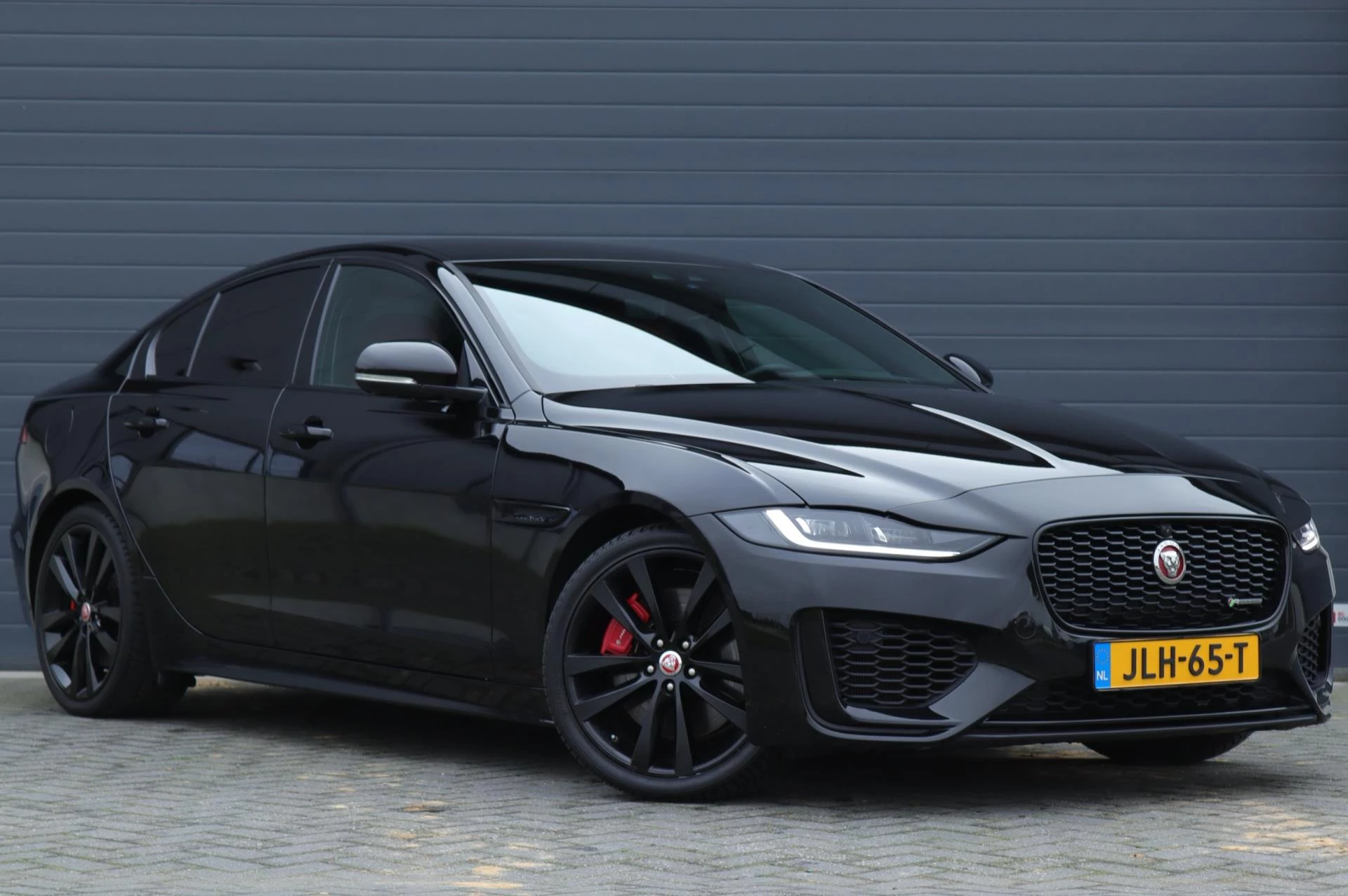 Hoofdafbeelding Jaguar XE