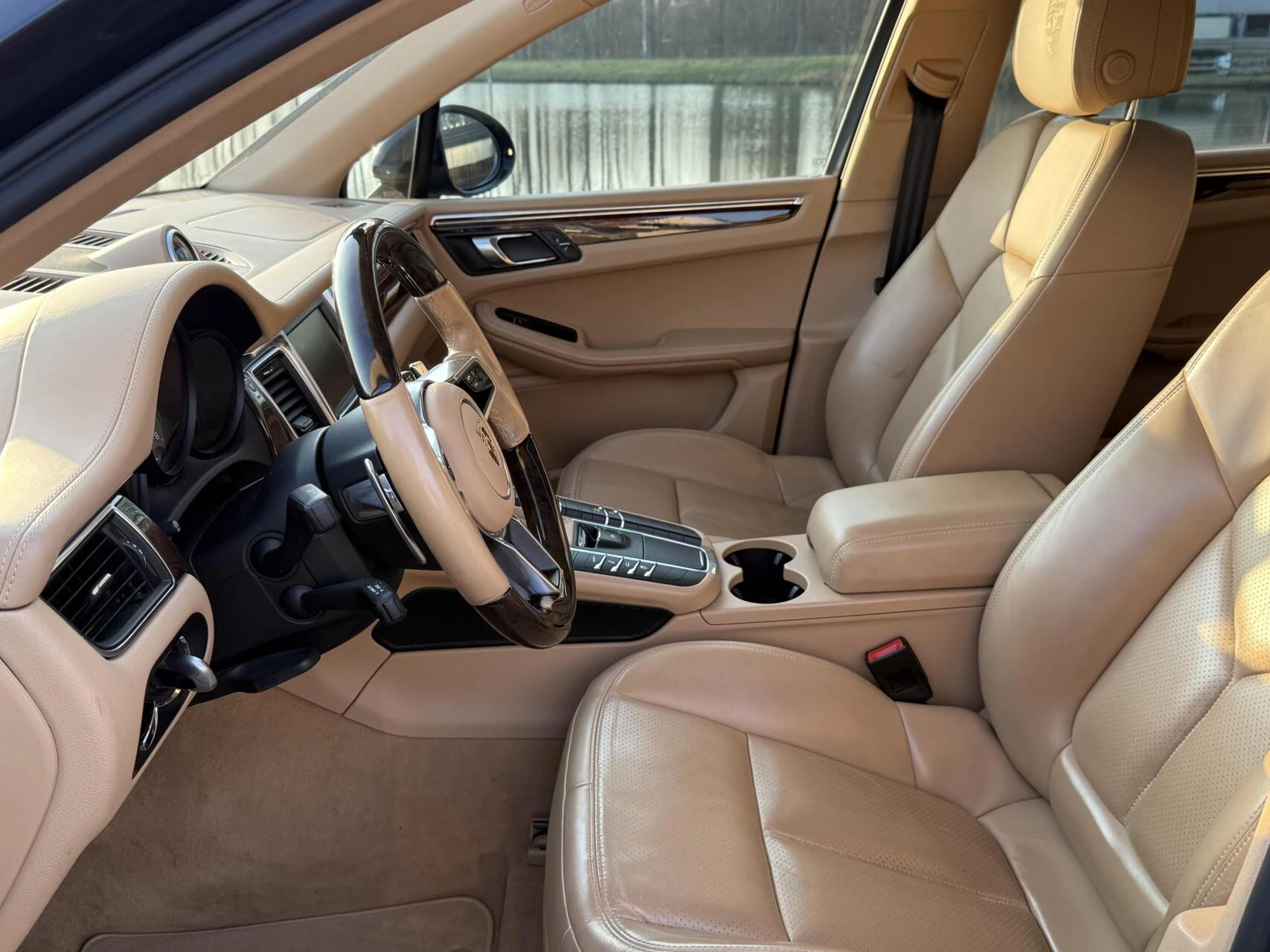 Hoofdafbeelding Porsche Macan