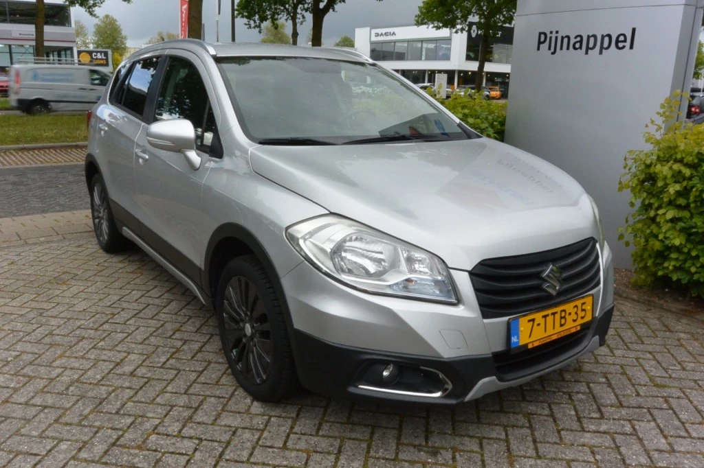 Hoofdafbeelding Suzuki S-Cross