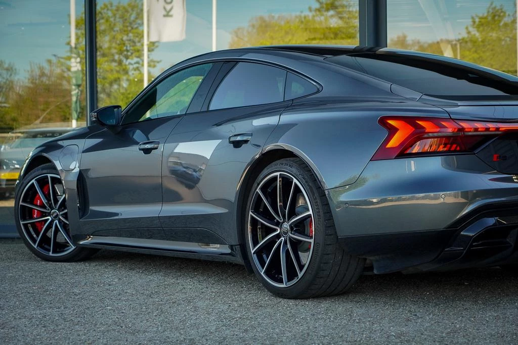 Hoofdafbeelding Audi e-tron GT