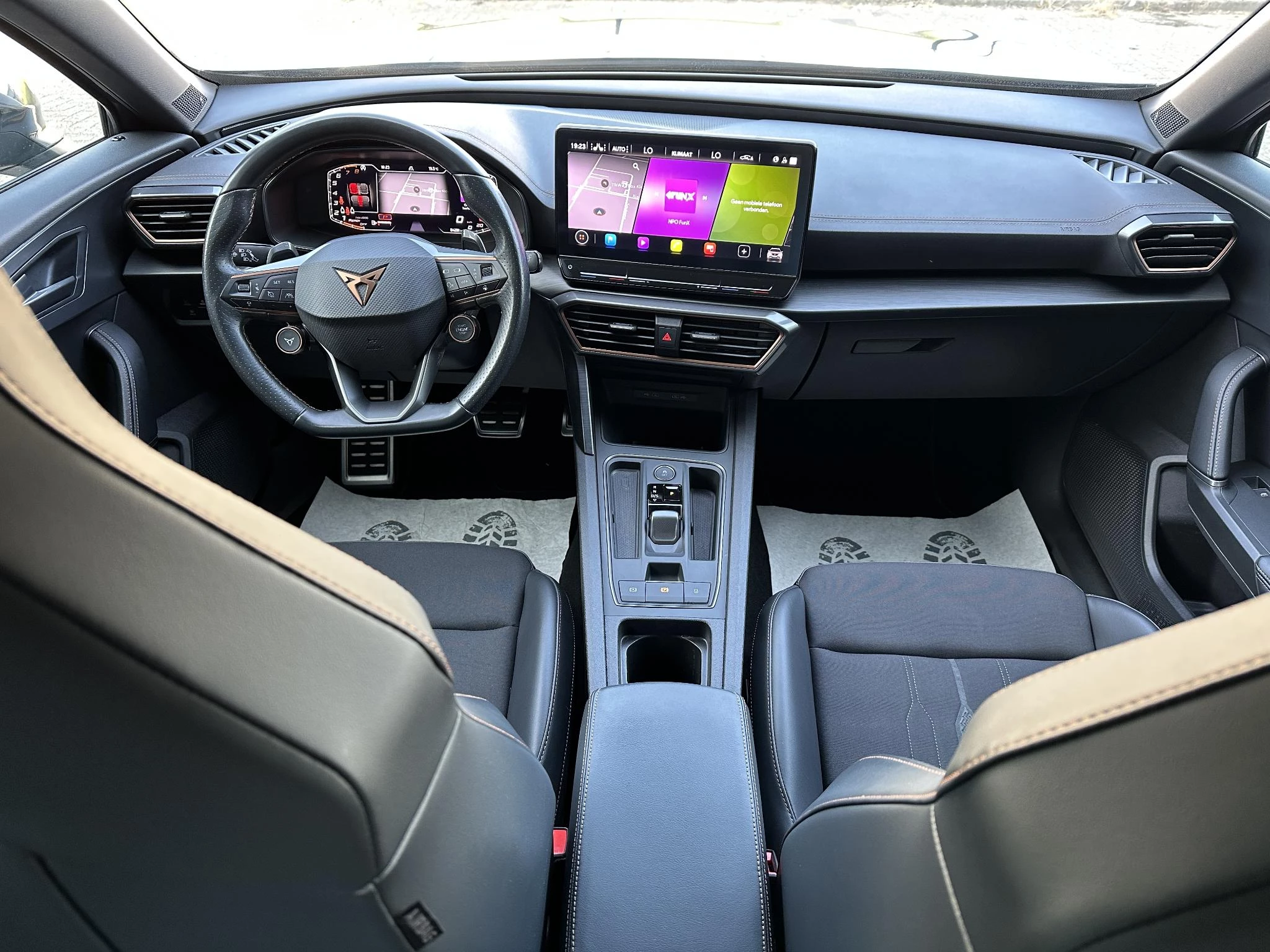 Hoofdafbeelding CUPRA Formentor