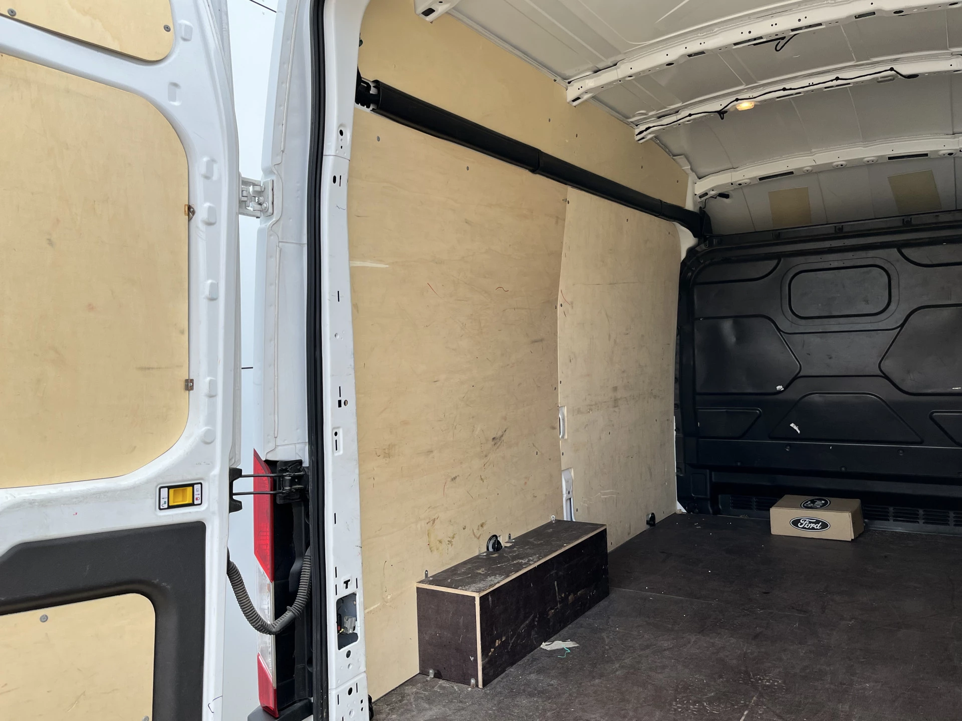 Hoofdafbeelding Ford E-Transit