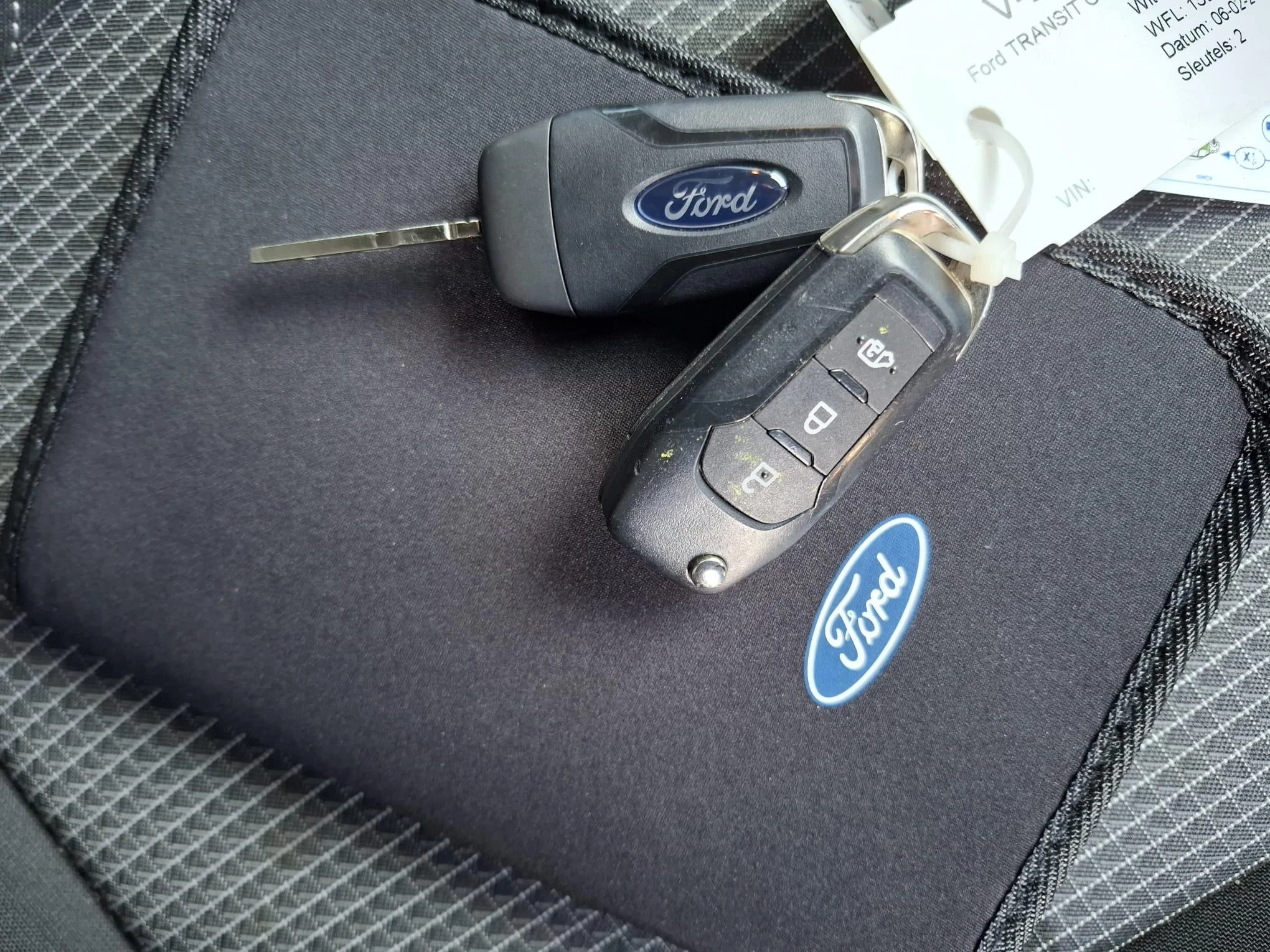 Hoofdafbeelding Ford Transit Courier