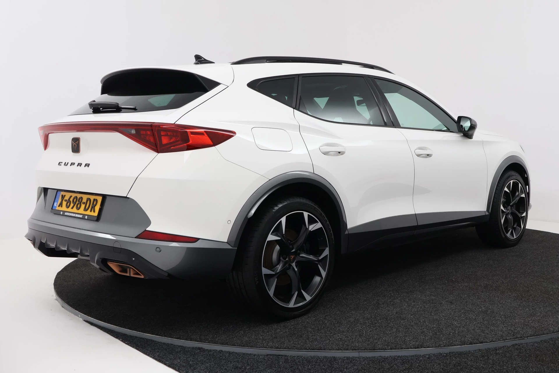 Hoofdafbeelding CUPRA Formentor