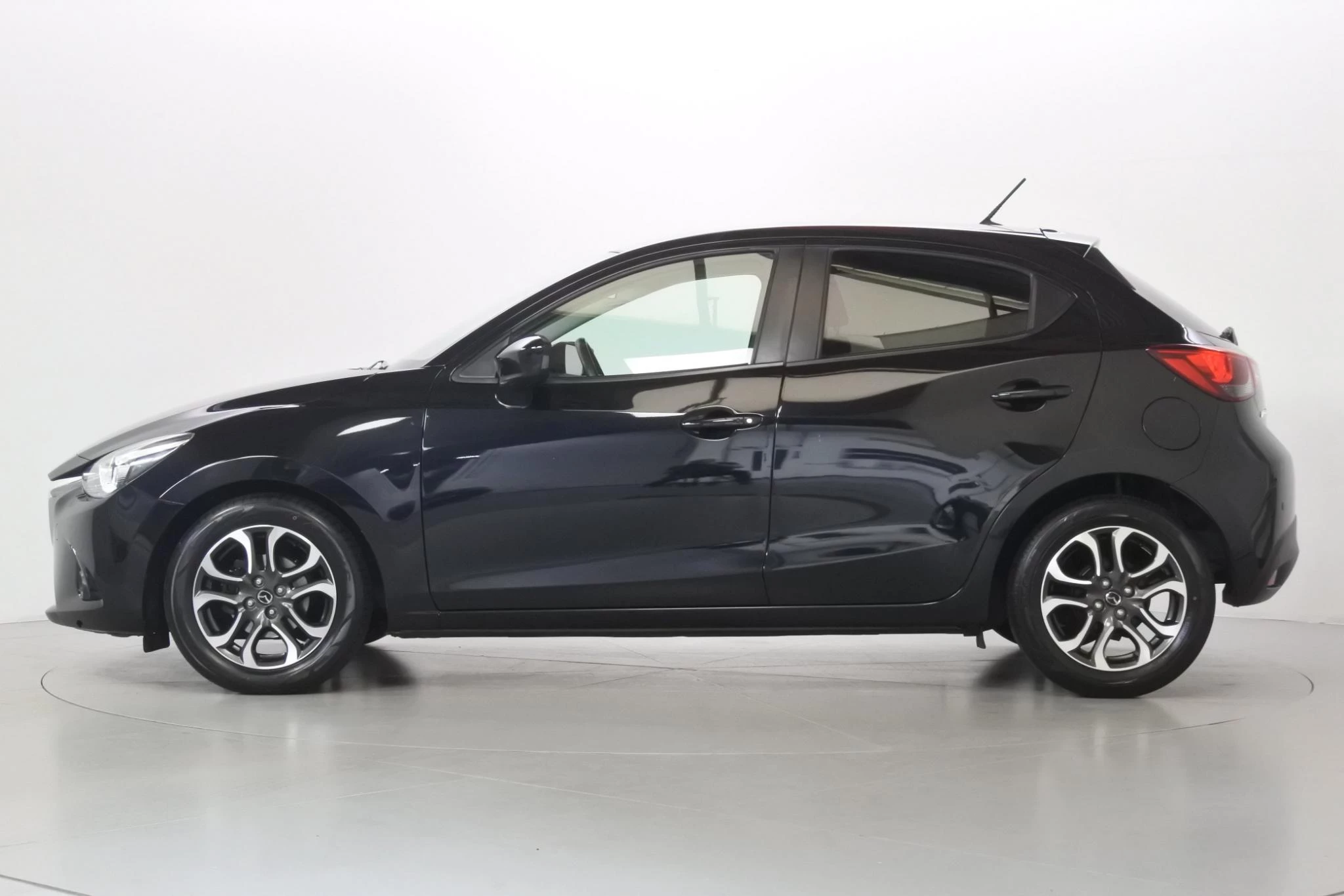Hoofdafbeelding Mazda 2