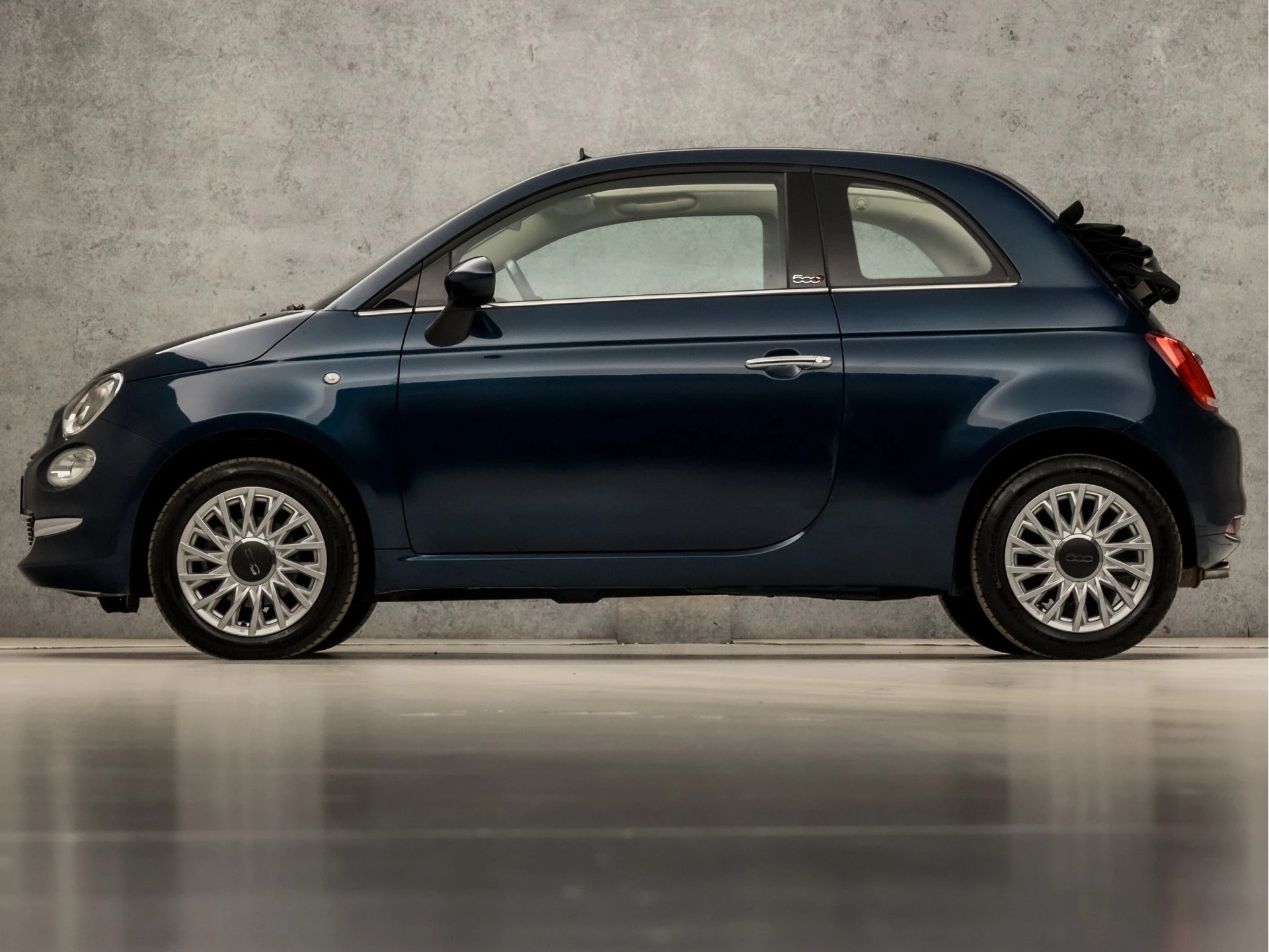 Hoofdafbeelding Fiat 500C