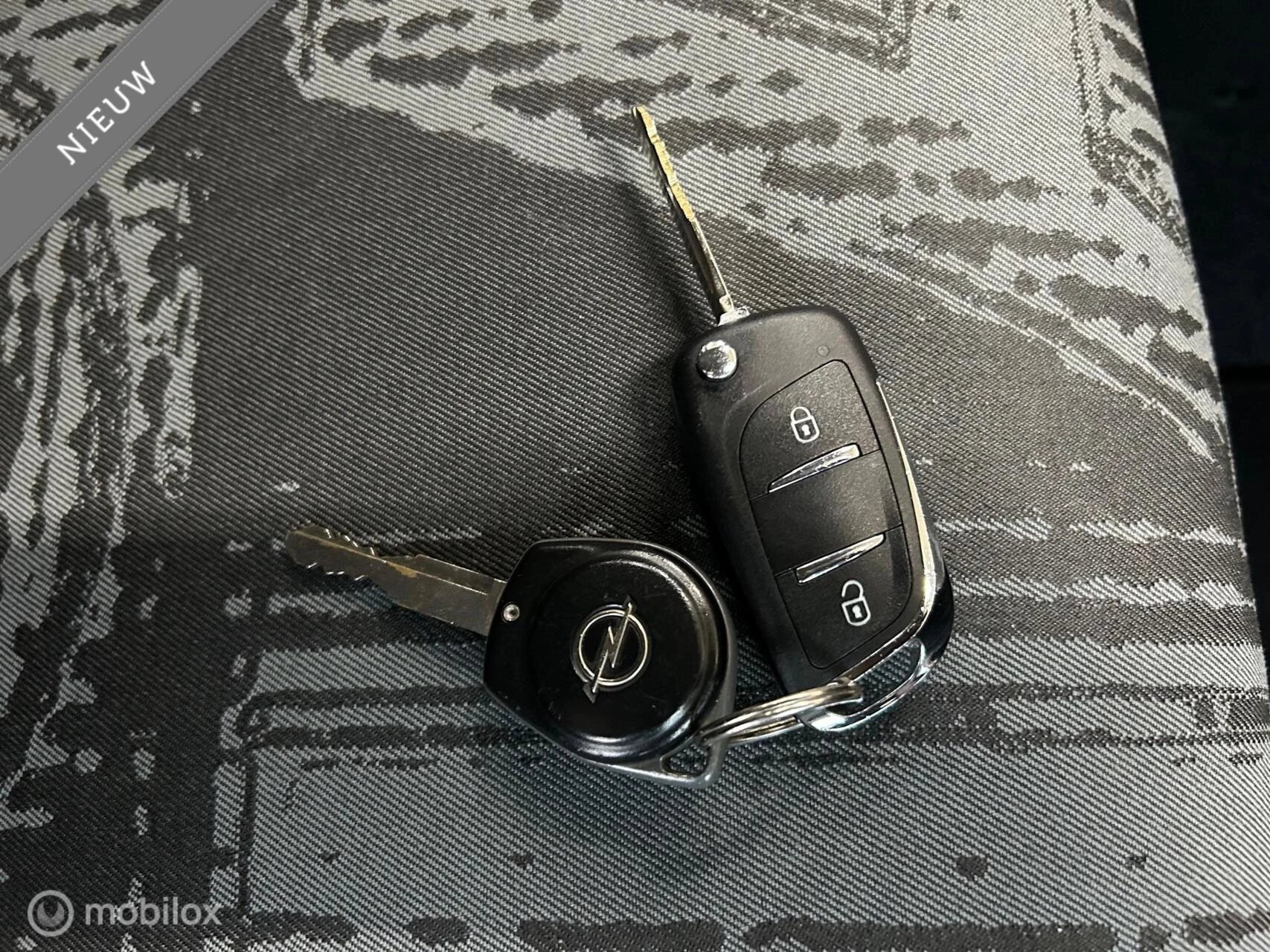 Hoofdafbeelding Opel Agila