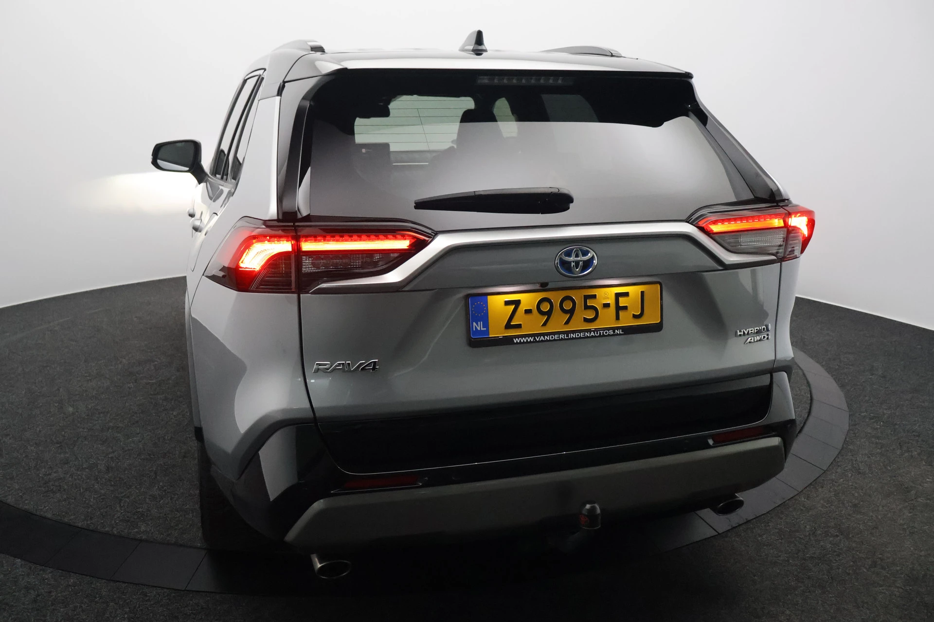 Hoofdafbeelding Toyota RAV4