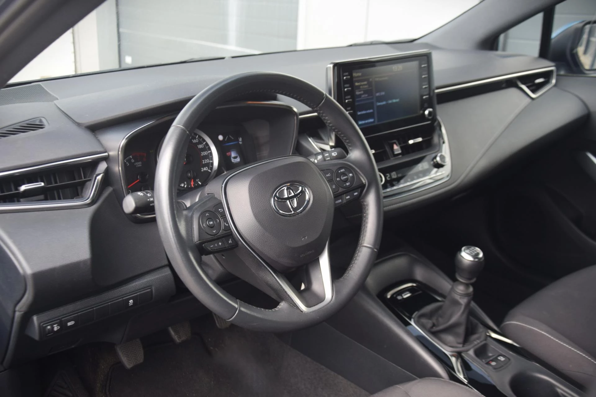 Hoofdafbeelding Toyota Corolla