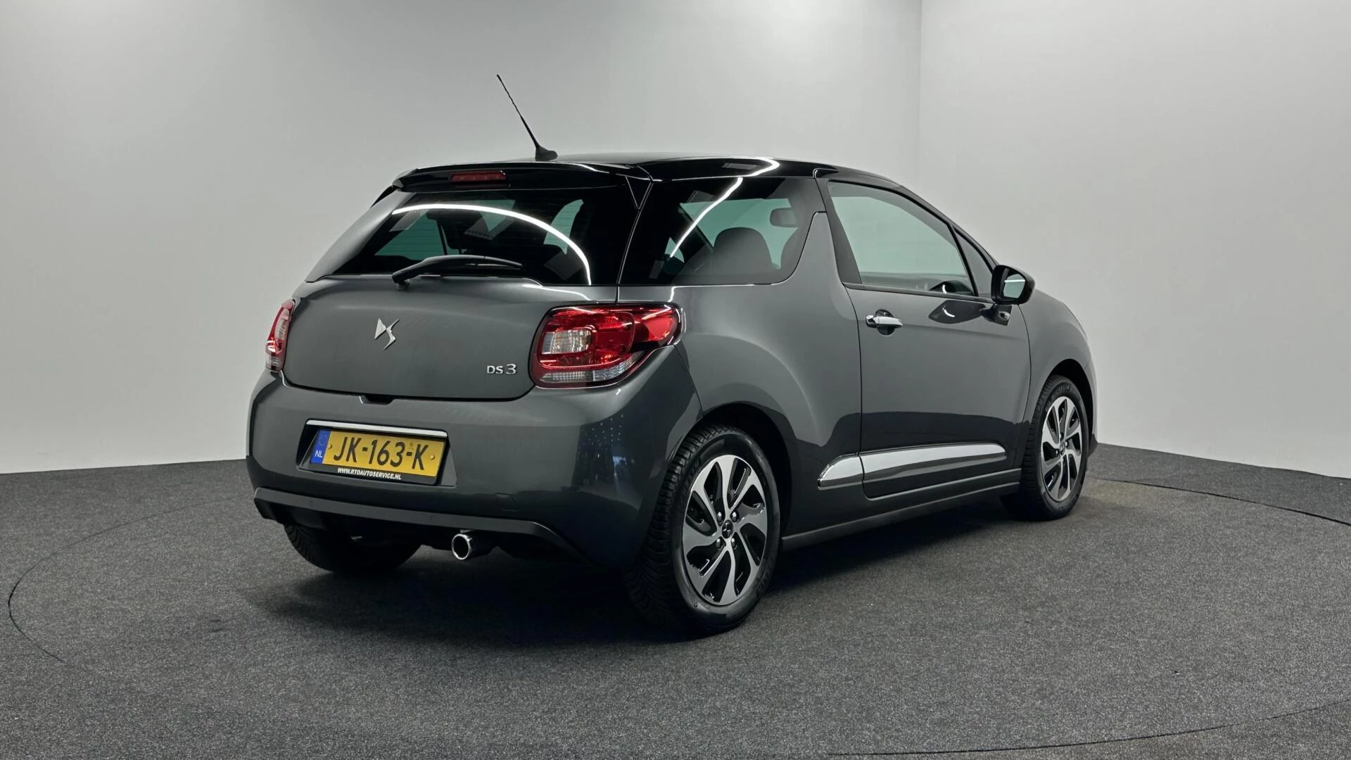 Hoofdafbeelding DS DS 3