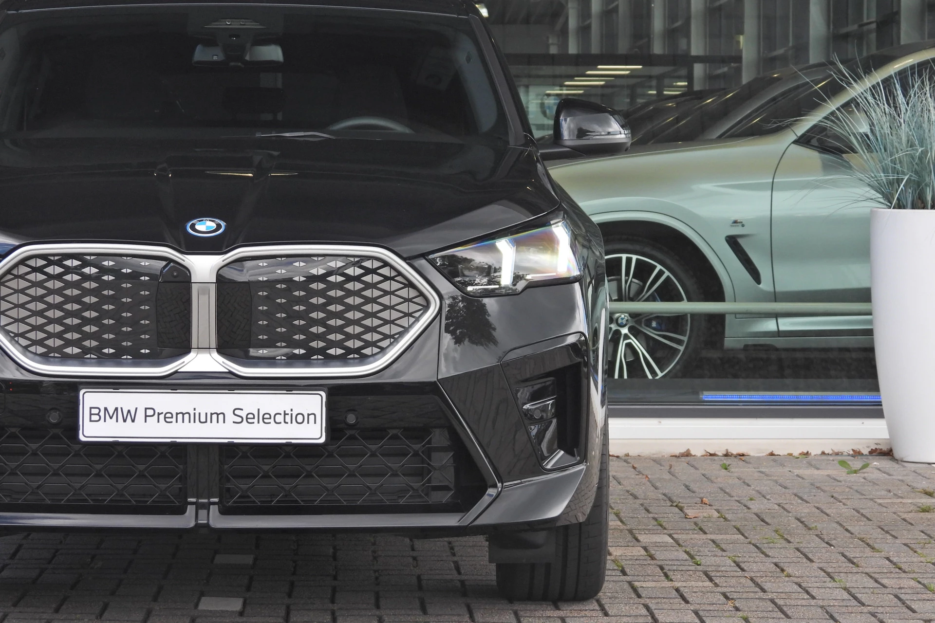 Hoofdafbeelding BMW iX2