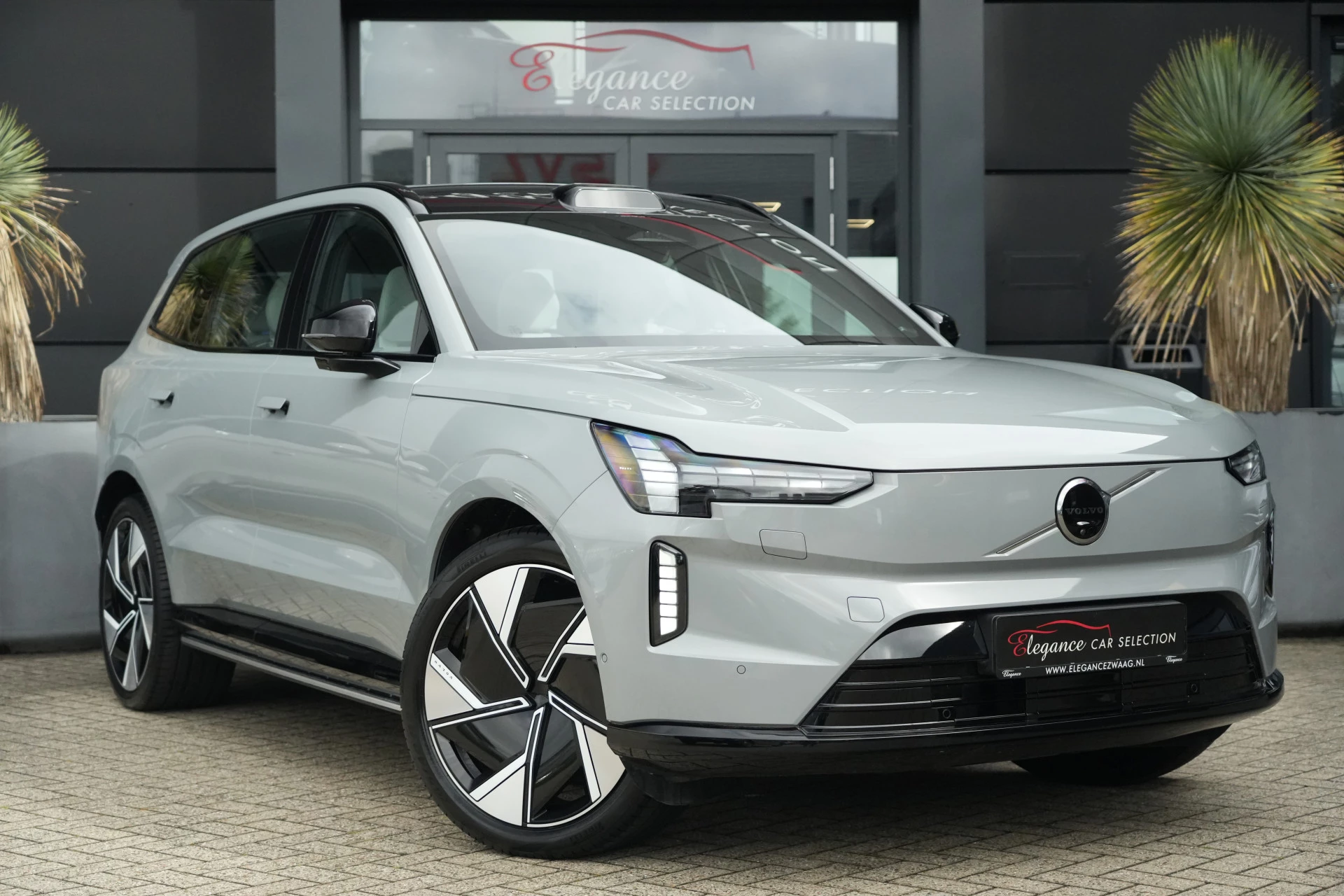 Hoofdafbeelding Volvo EX90