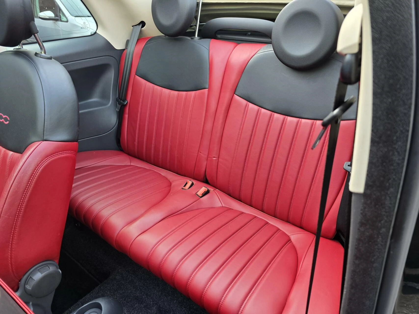Hoofdafbeelding Fiat 500C