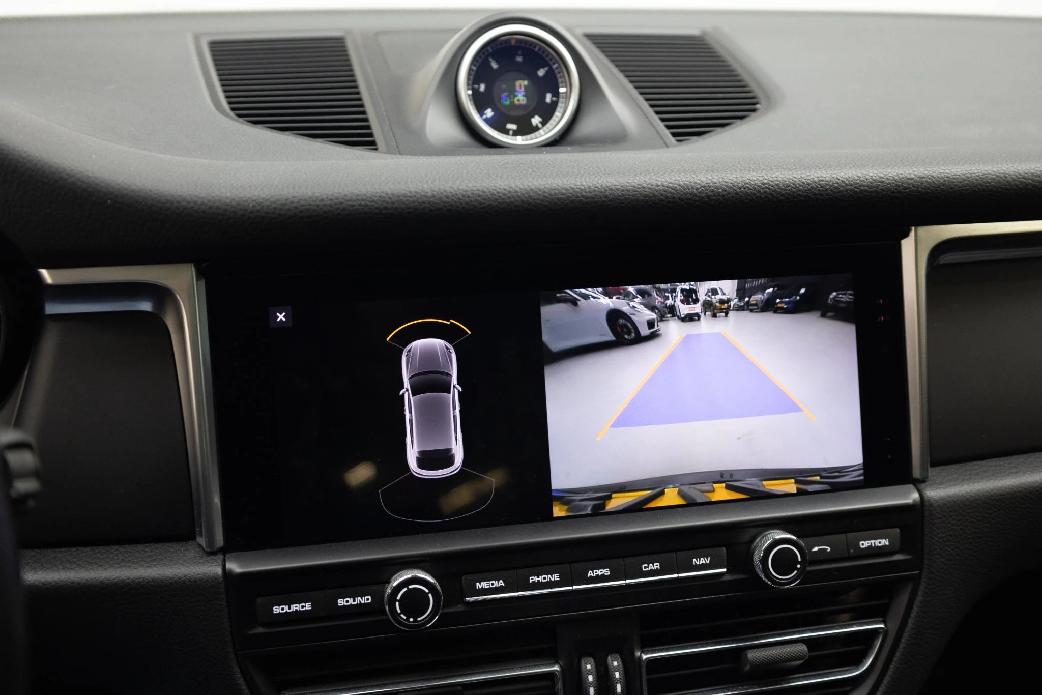 Hoofdafbeelding Porsche Macan