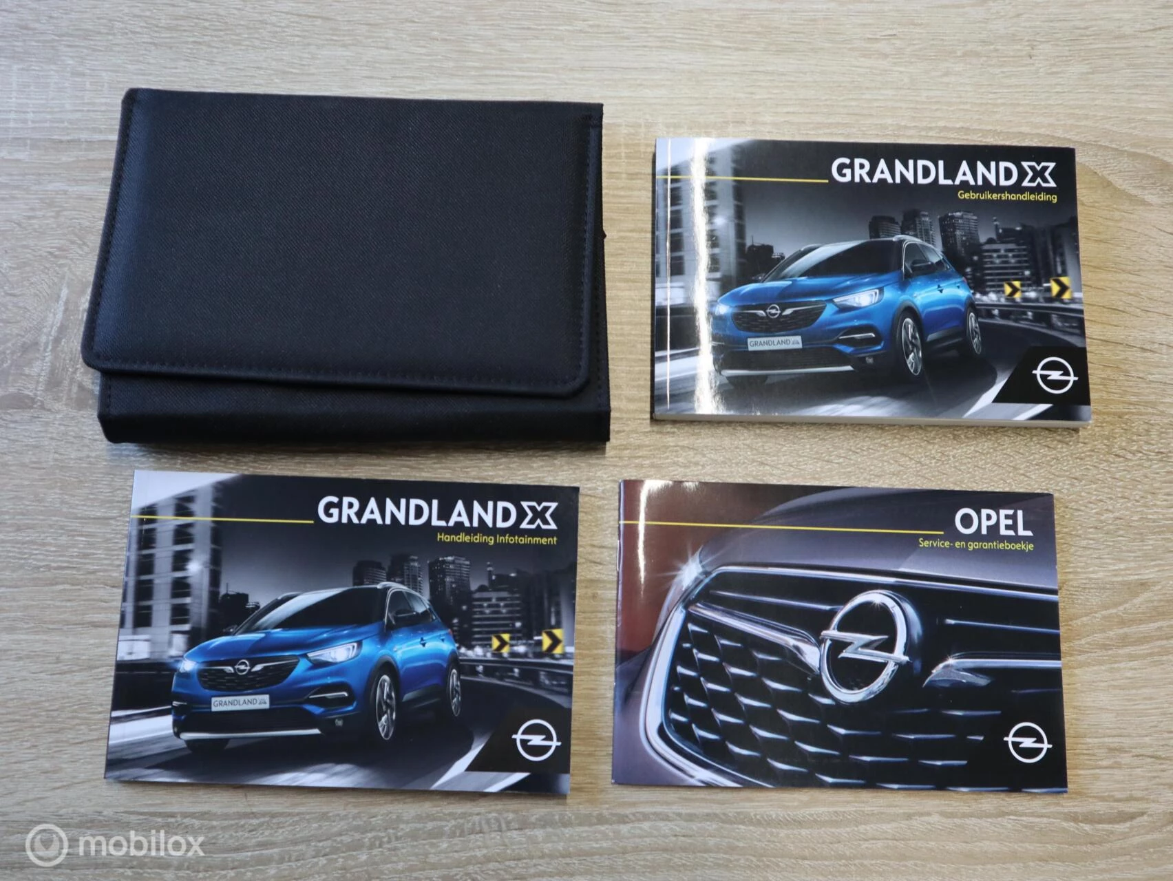 Hoofdafbeelding Opel Grandland X